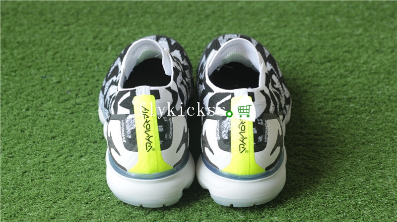 Acronym x Nike Air VaporMax Moc 2 FK